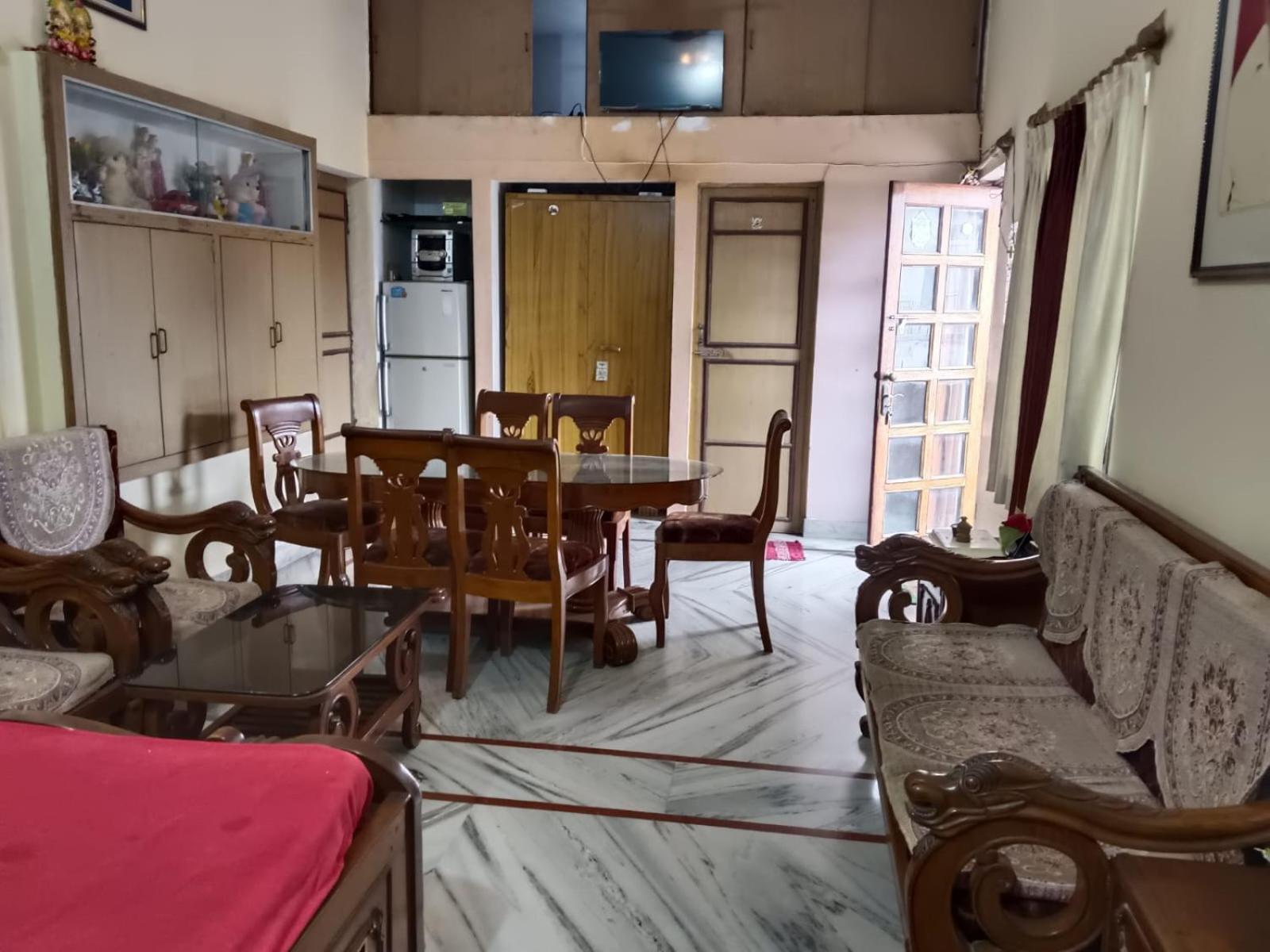 Kusum Palace Varanasi Exterior photo